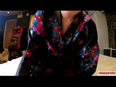 ❤️ A jovem cosplay girl adora sexo até ao orgasmo com um esguicho numa mulher a cavalo e um broche. Rapariga asiática com ratas peludas e belas mamas em traje tradicional japonês em vídeo amador mostrando masturbação com brinquedos para foder. Sakura 3 OSAKAPORN. ☑ Porno real em nós ❌