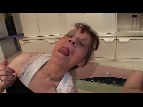❤️ Duas avós e um avô têm um ménage à trois ☑ Porno real em nós ❌
