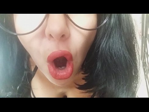 ❤️ Querida, a tua madrasta não te vai deixar ir hoje à escola... Preciso demasiado de ti... ☑ Porno real em nós ❌